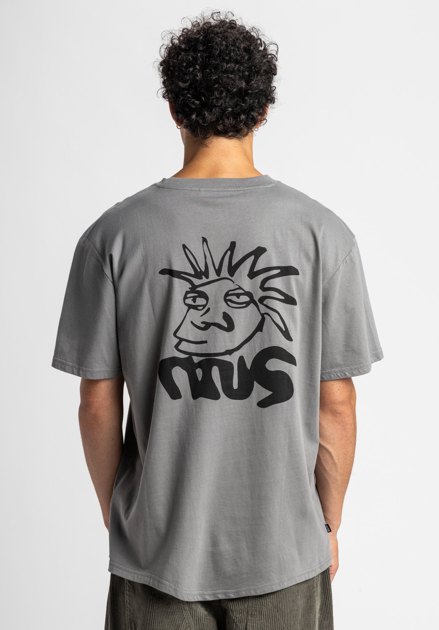 titus-carter-oversize-t-shirt-mit-face-print image 1