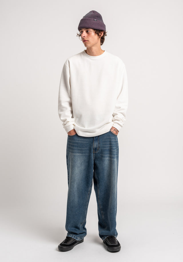 titus-raw-longsleeve image 3