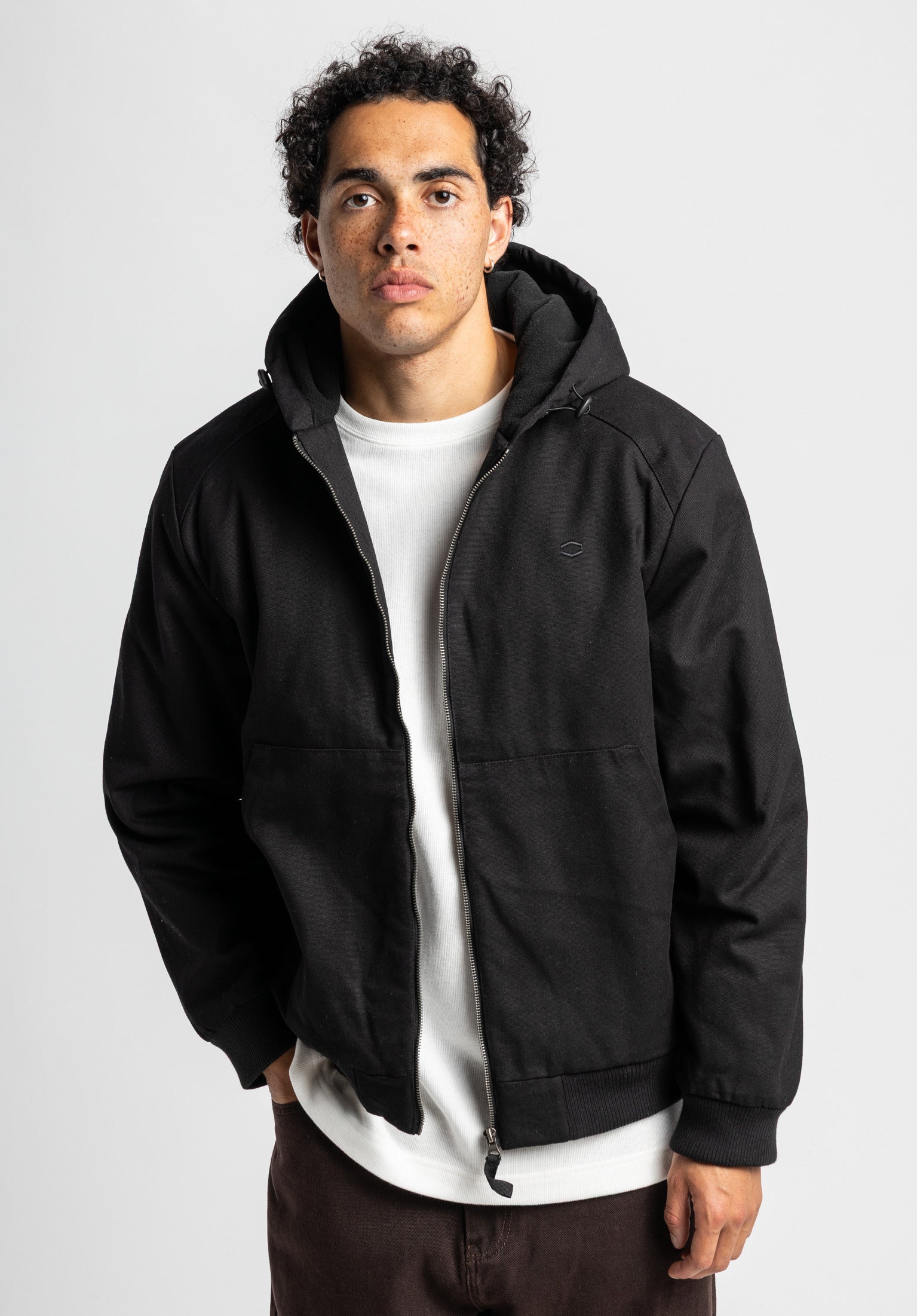 titus-theodore-winterjacke-herren-black image 1
