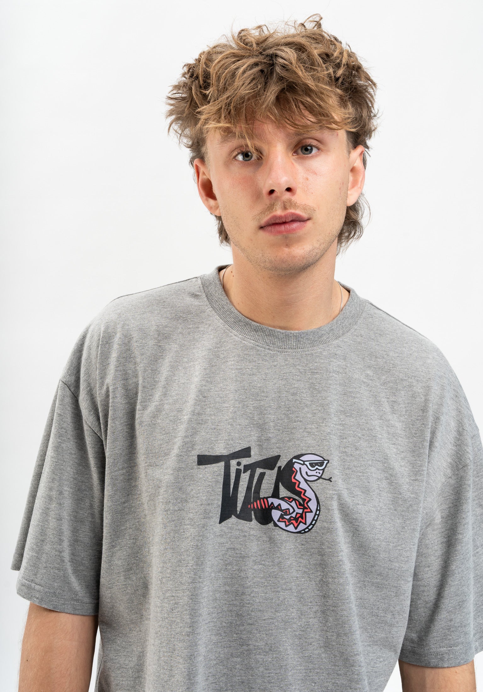 titus-cleto-t-shirt-loose-fit-mit-brustprint image 1