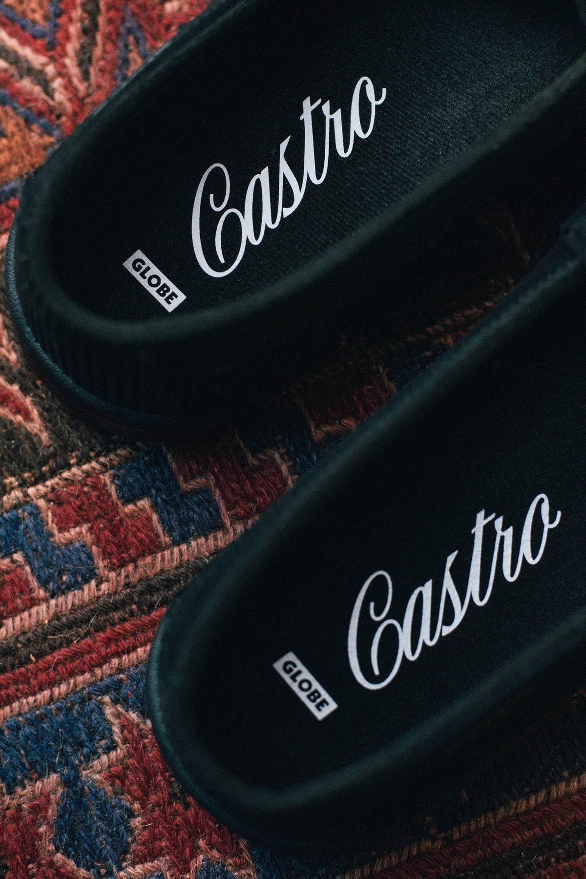 globe-castro-schuhe-black-suede image 8