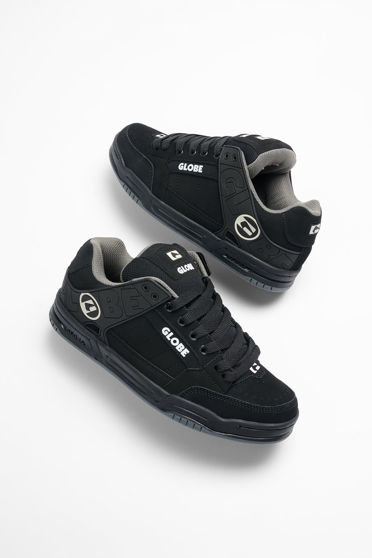 globe-tilt-black-black-tpr-skateschuh image 5