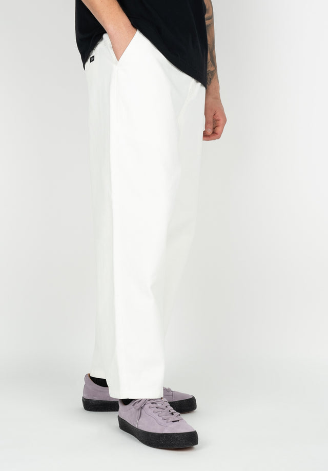 titus-surpa-chino-pants-loose-fit-4 image 3
