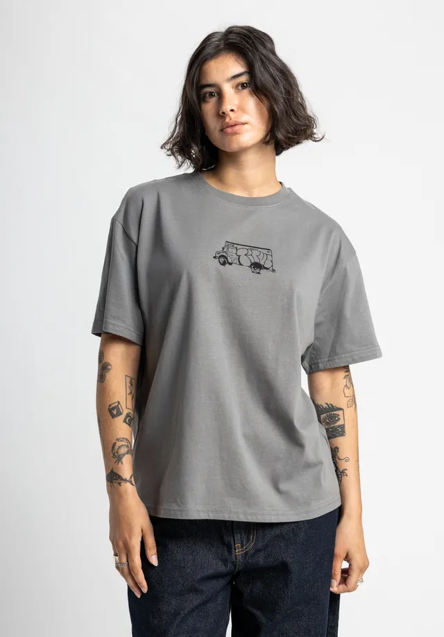 titus-liano-t-shirt-regular-cut-truck-graffiti-print image 1