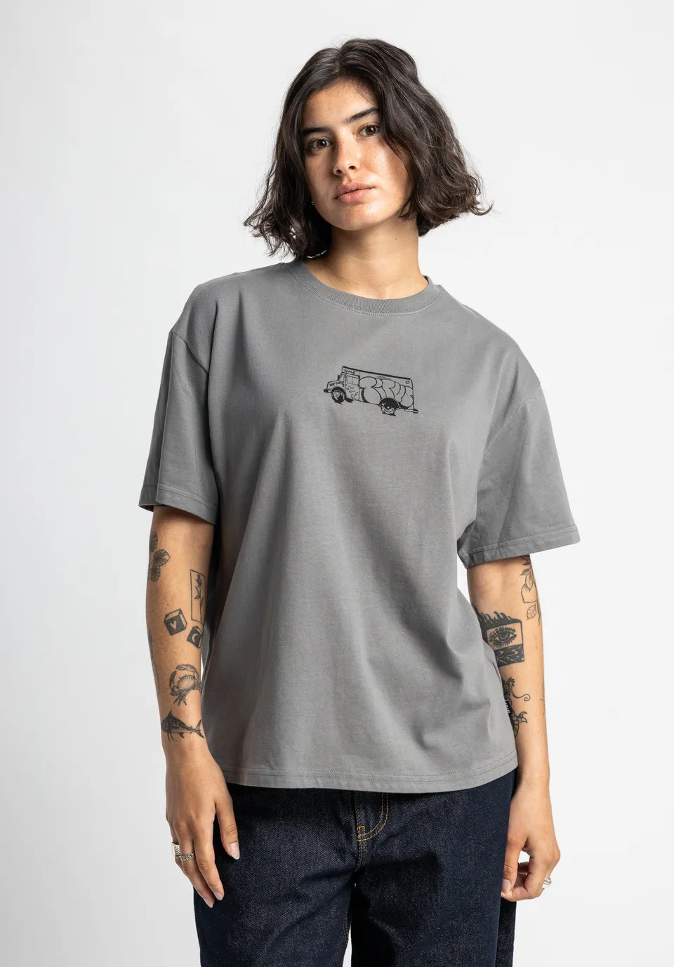 titus-liano-t-shirt-regular-cut-truck-graffiti-print image 1