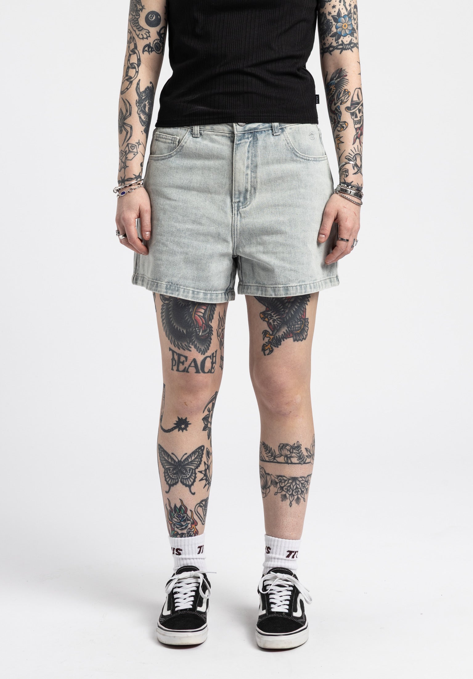 titus-meyra-jeans-shorts-damen image 1