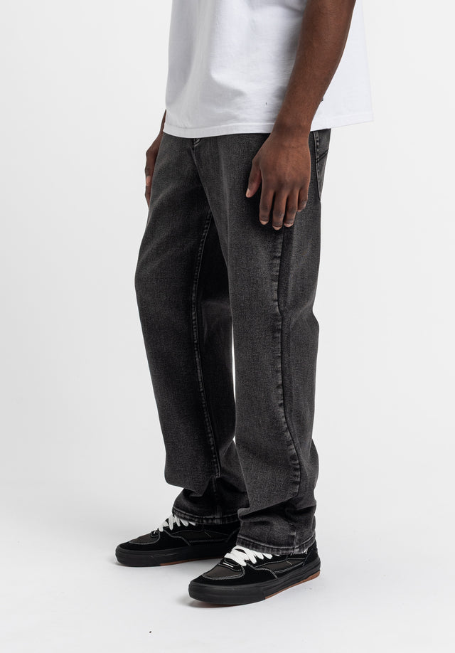 titus-taper-fit-jeans-lockerer-skate-denim image 3