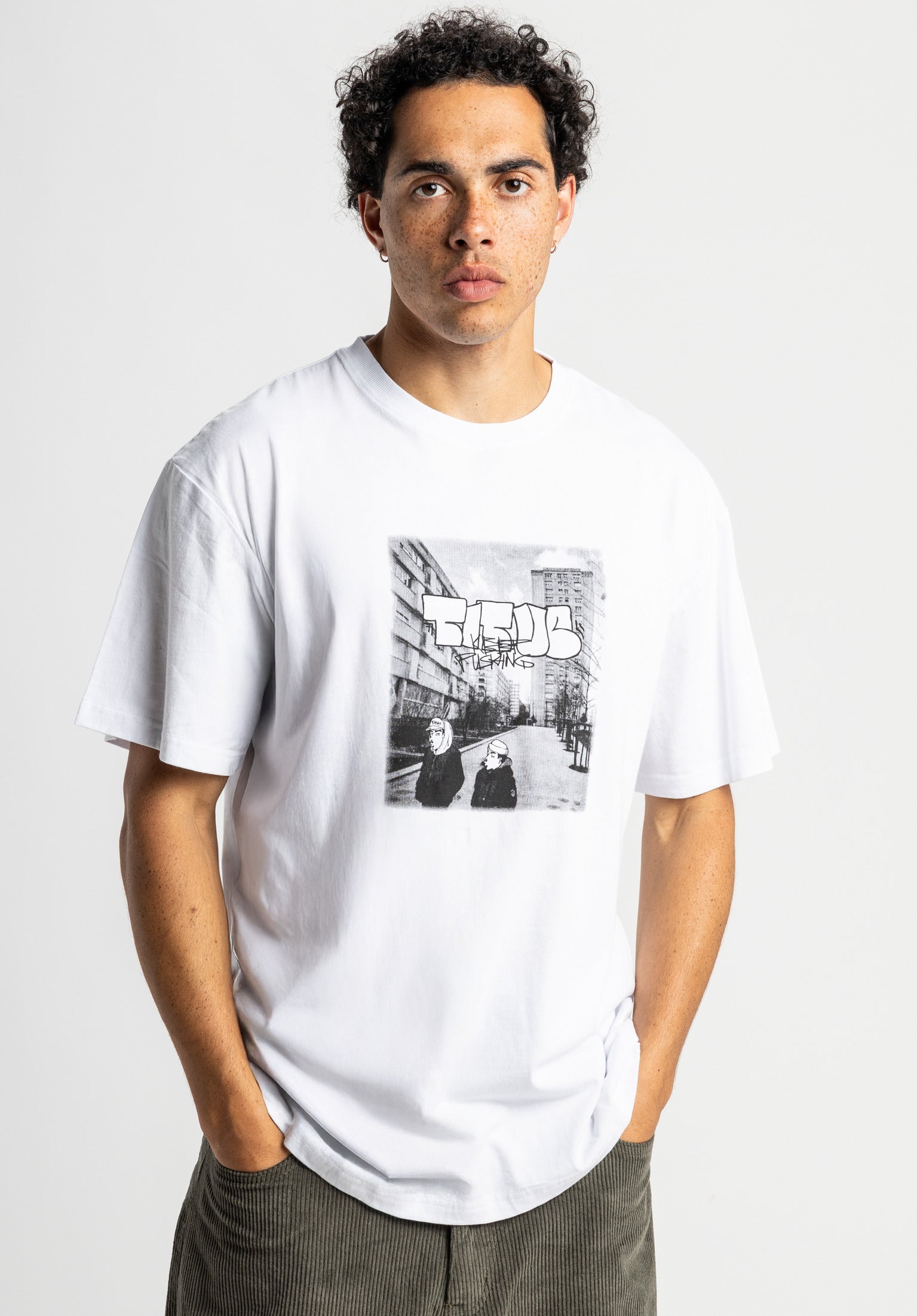 titus-hood-walk-t-shirt-oversize-baumwoll-jersey-streetstyle image 1