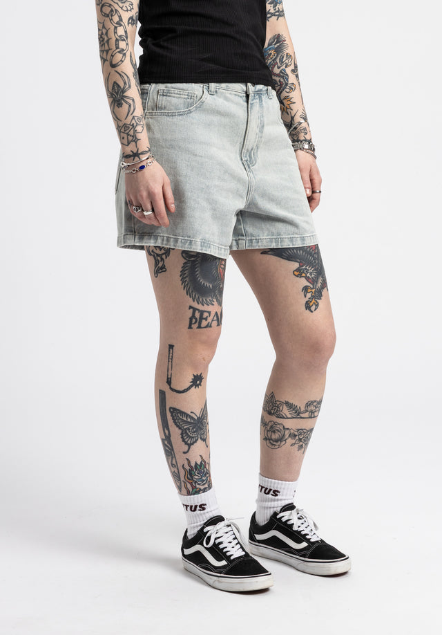 titus-meyra-jeans-shorts-damen image 2