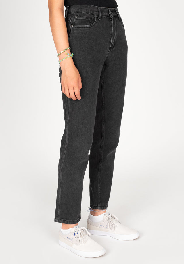titus-bonnie-girls-mom-fit-jeans-tapered-3 image 3
