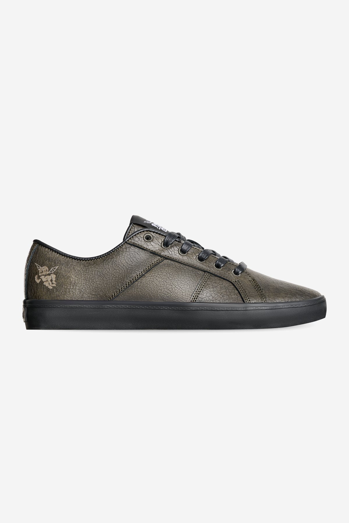 globe-surplus-low-skate-schuh-black-distress-bauer image 1