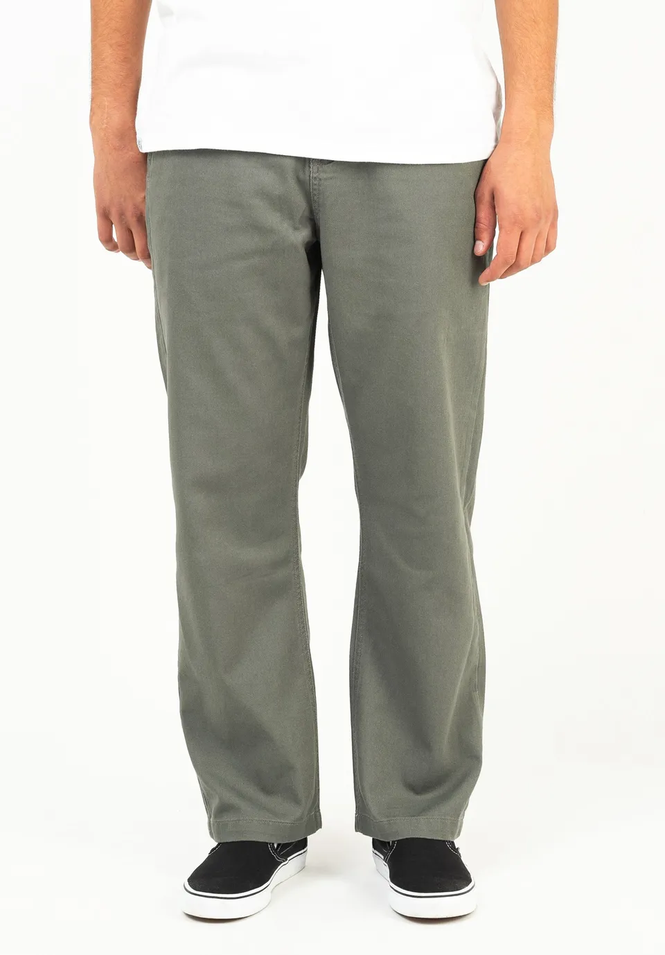 titus-regular-chino-hose-loose-fit-2 image 1