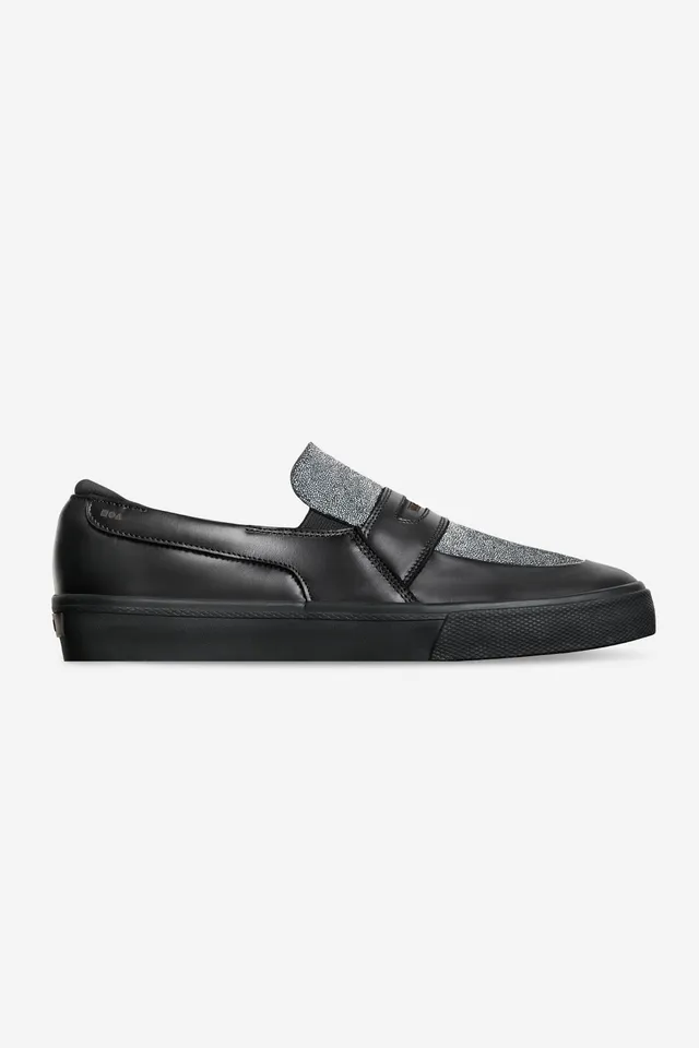 globe-liaizon-black-stingray-slipper-skateschuh image 1