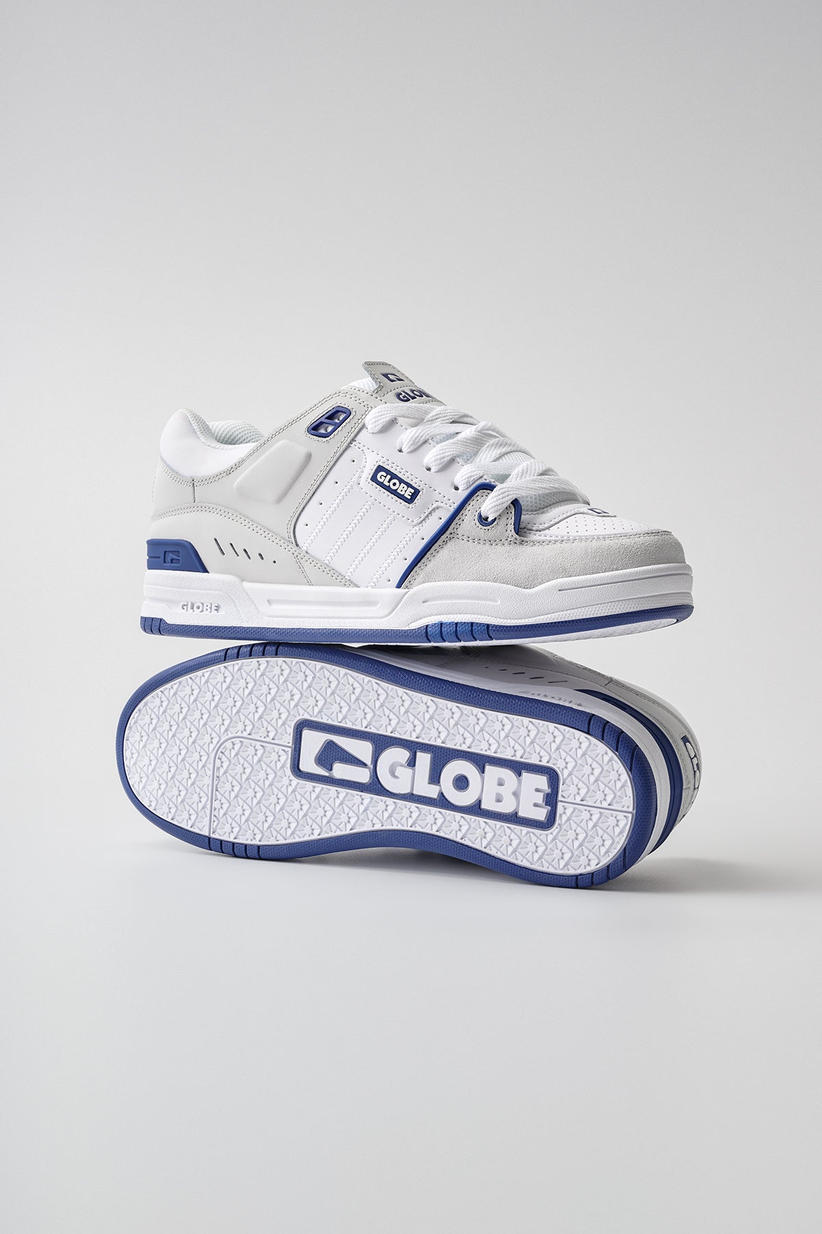 globe-fusion-blue-white-skateschuh image 6