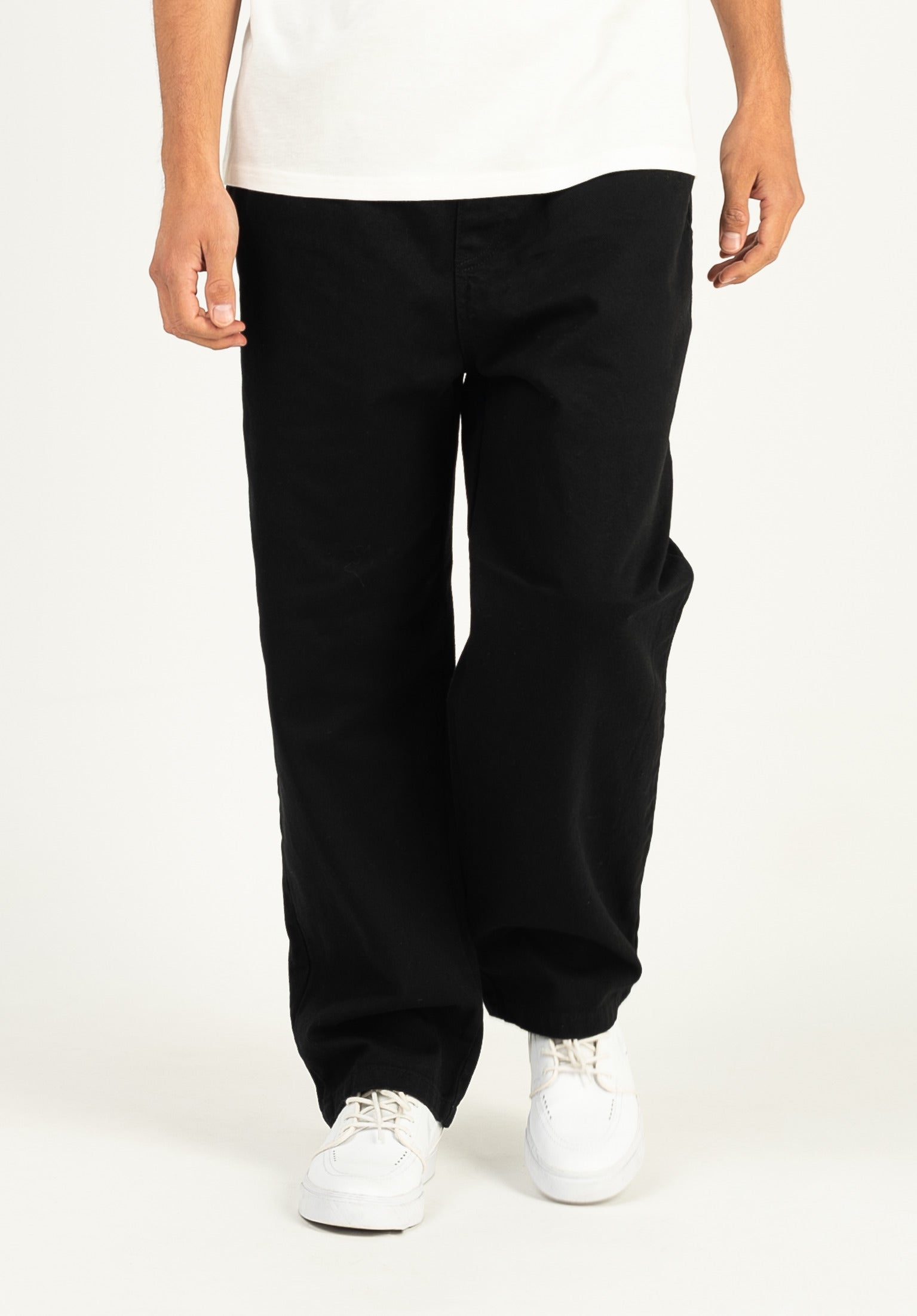 titus-surpa-chino-pants-loose-fit-2 image 1