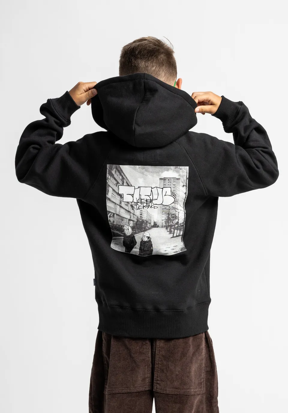 titus-hood-walk-kids-zip-hoodie-mit-backprint image 1