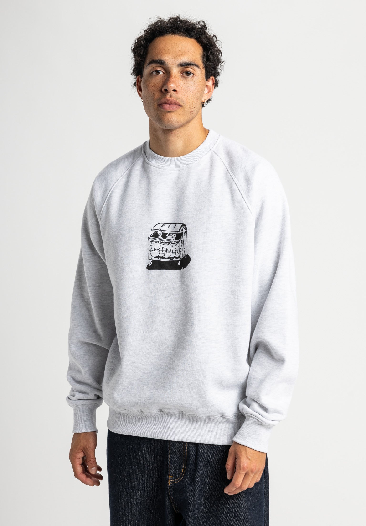 titus-undercover-sweater-oversize-graffiti-print image 1