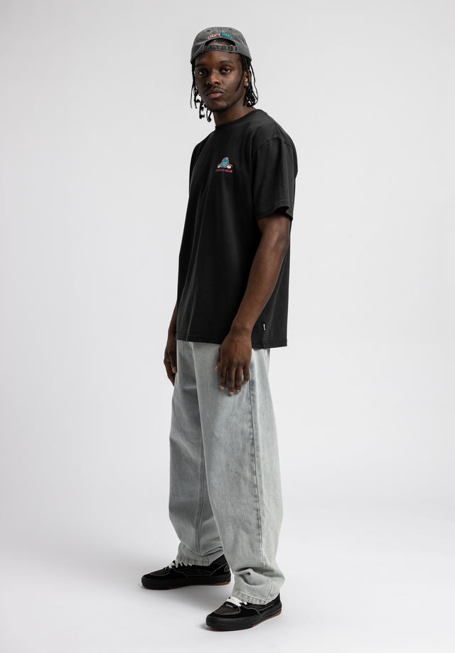 titus-x-yeye-weller-create-more-magic-t-shirt image 5