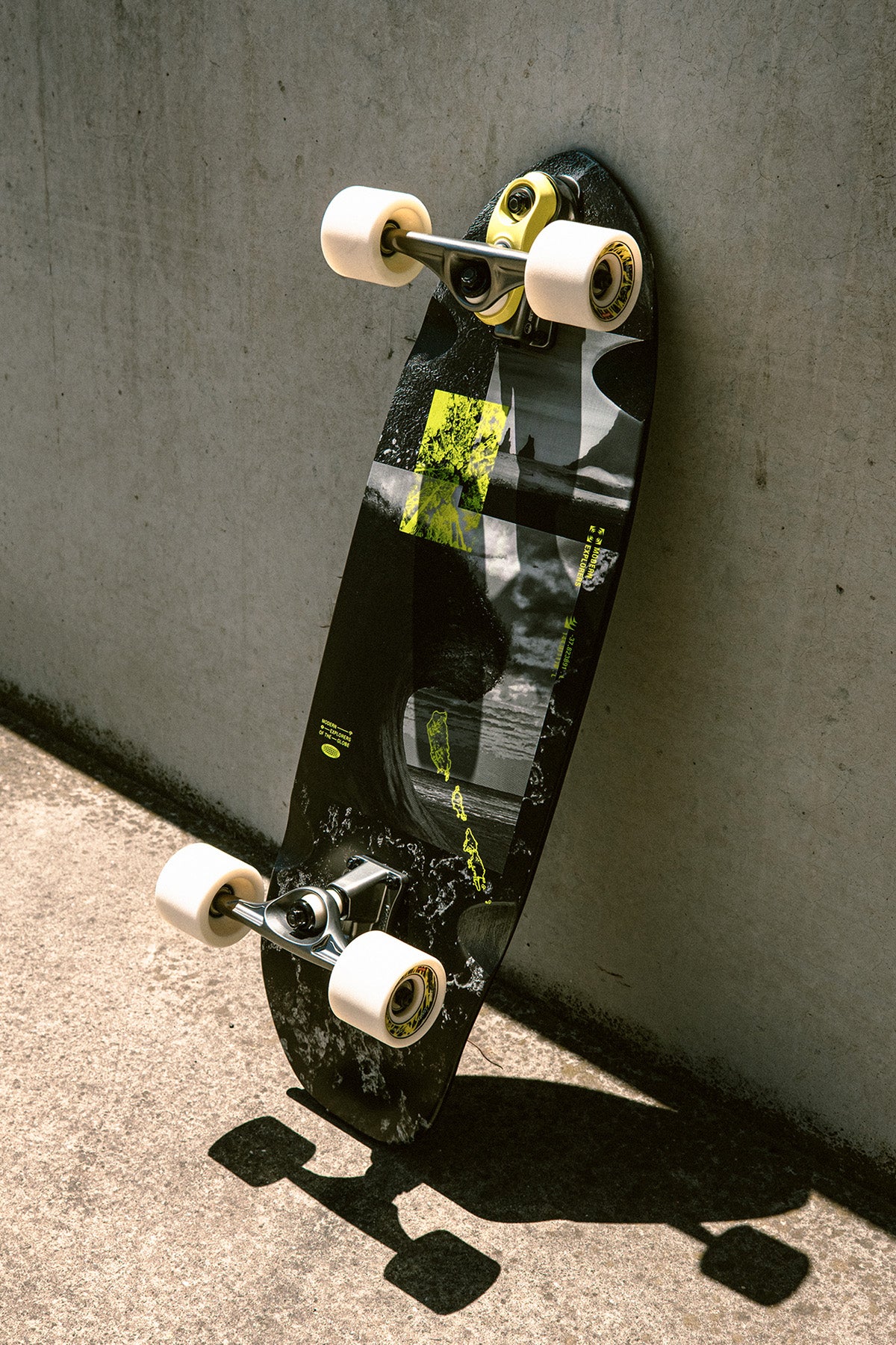 globe-frothy-surf-skate-mission-30-cruiser-komplettboard image 2
