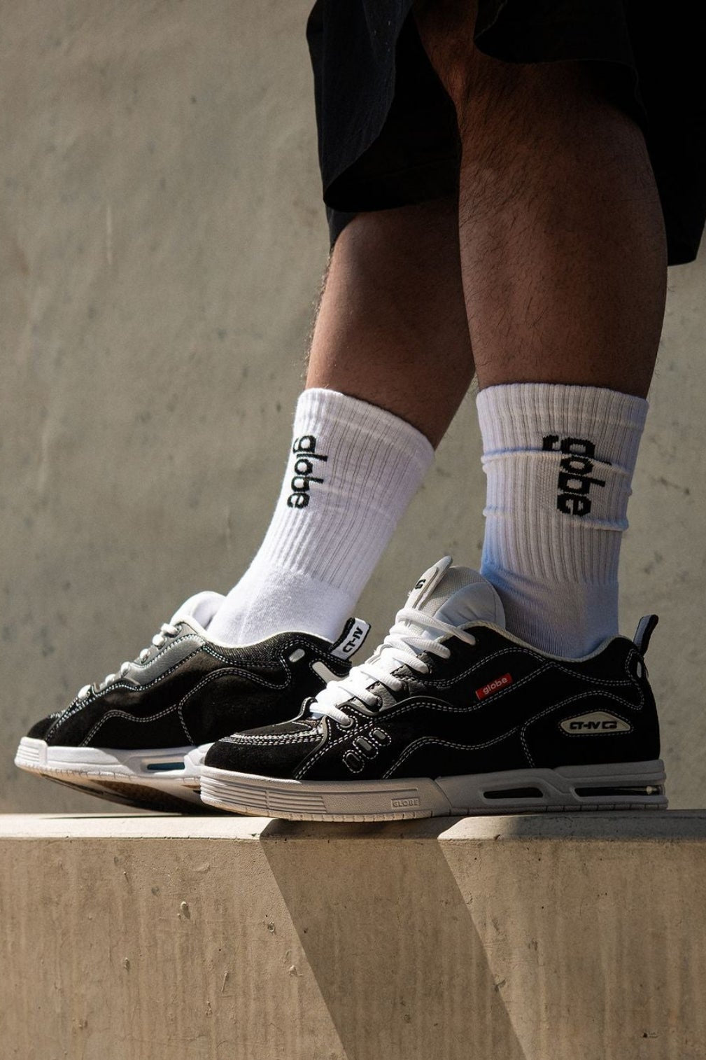 globe-ct-4-skateschuhe-black-white image 4