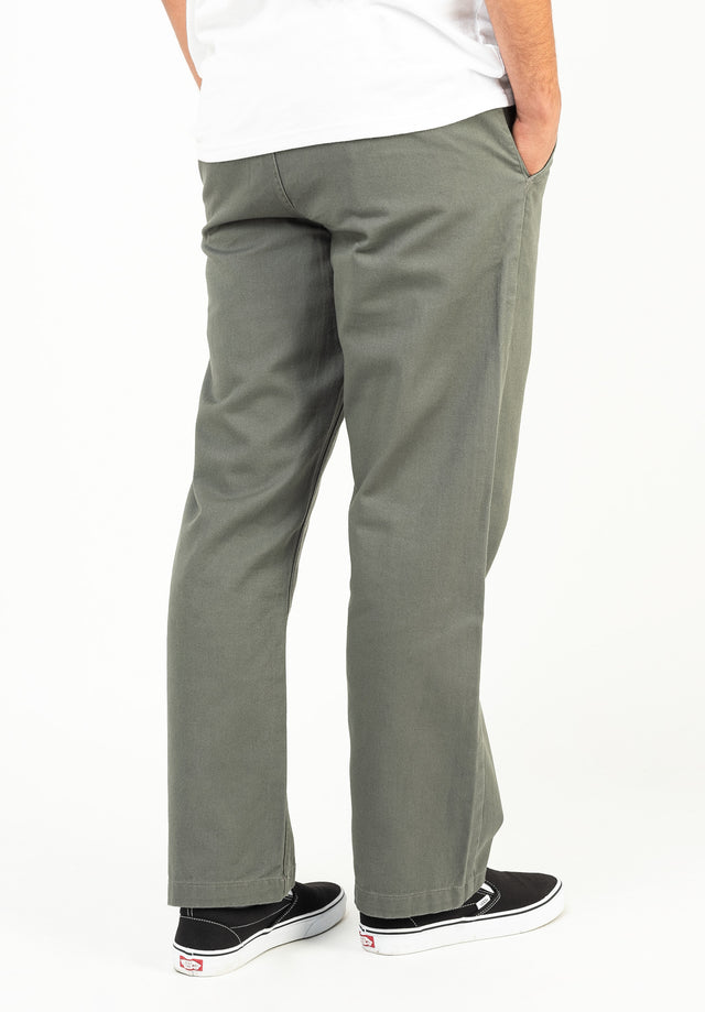 titus-regular-chino-hose-loose-fit-2 image 3