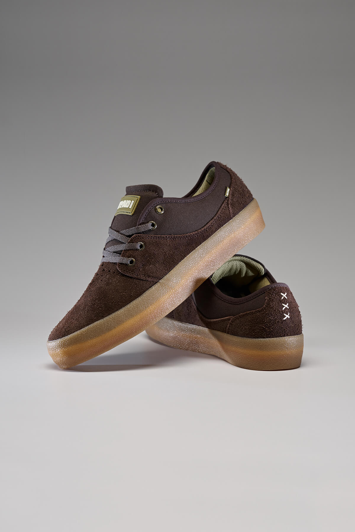 globe-mahalo-skateschuhe-dark-brown-crepe image 4