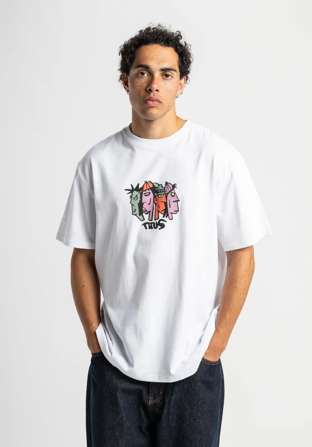 titus-front-crew-oversize-t-shirt-graffiti image 1