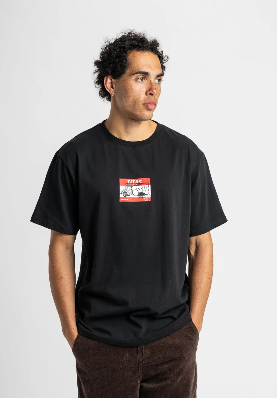 titus-stickers-t-shirt-regular-fit image 1