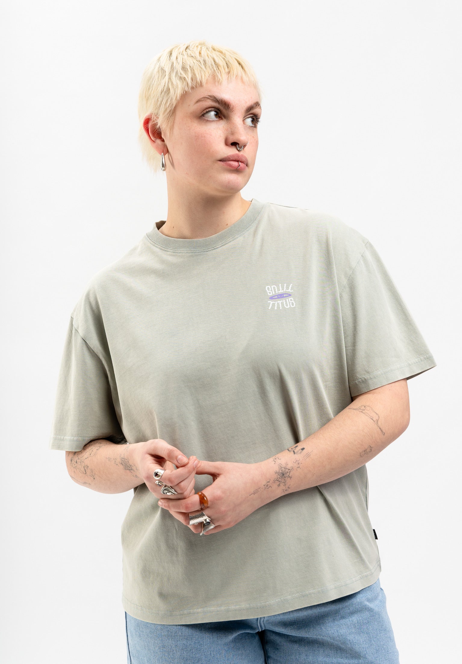 titus-effie-loose-fit-t-shirt-mit-backprint image 1