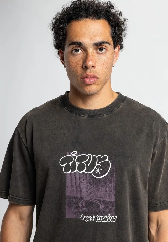 titus-shopping-cart-t-shirt-oversize image 1