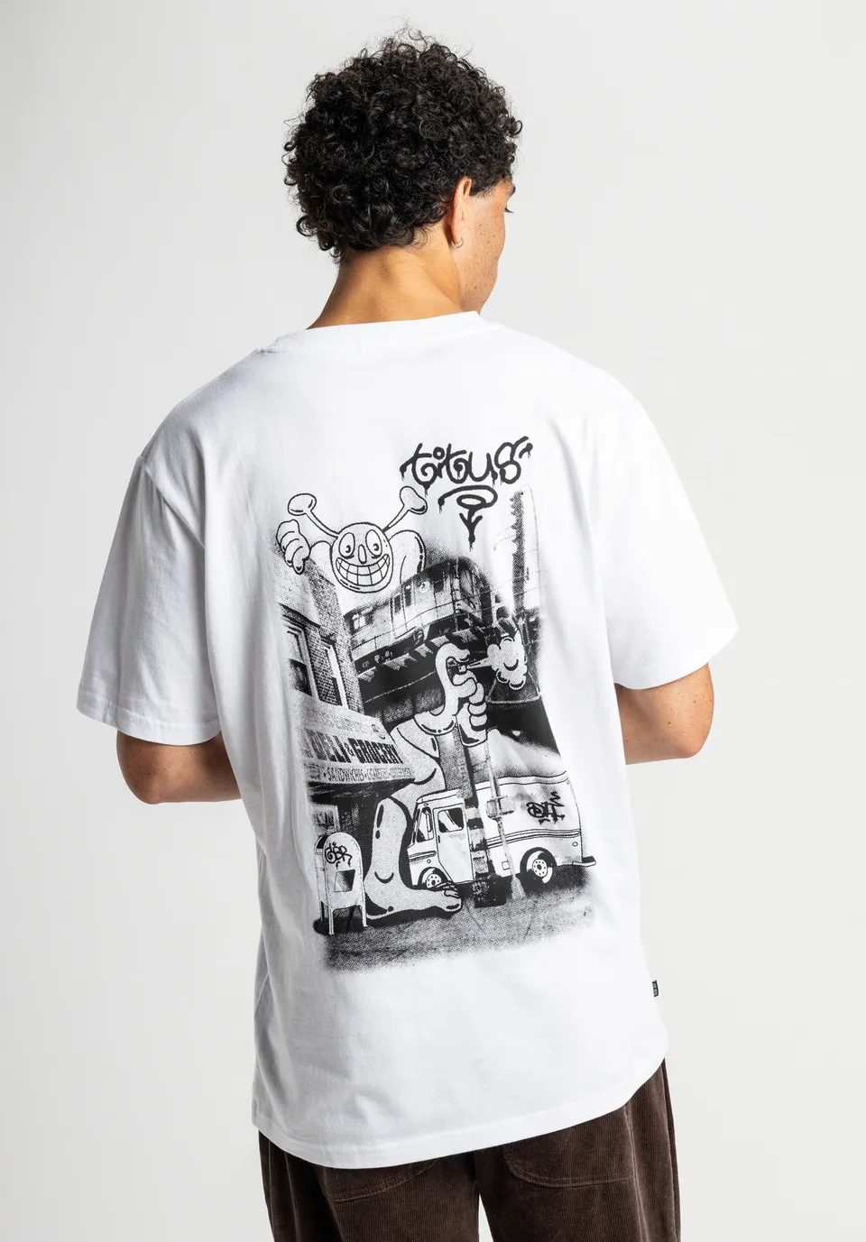 titus-streets-t-shirt-regular-cut-graffiti-backprint image 1