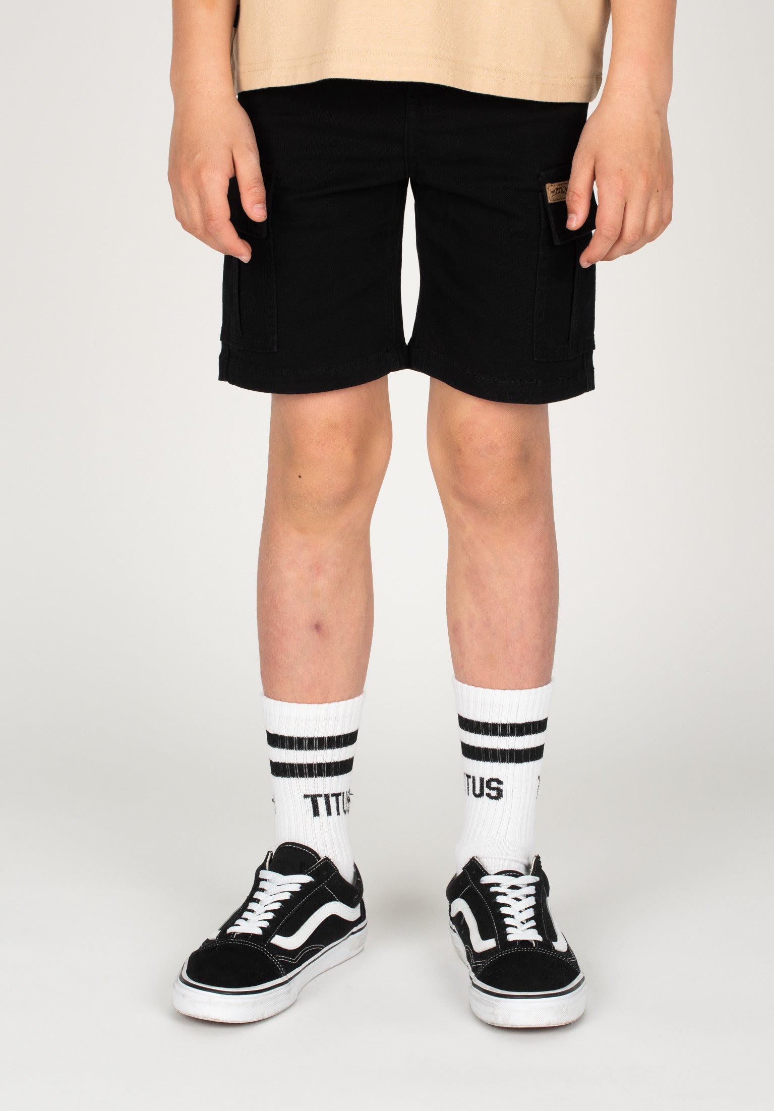 titus-twill-cargo-kids-shorts image 1