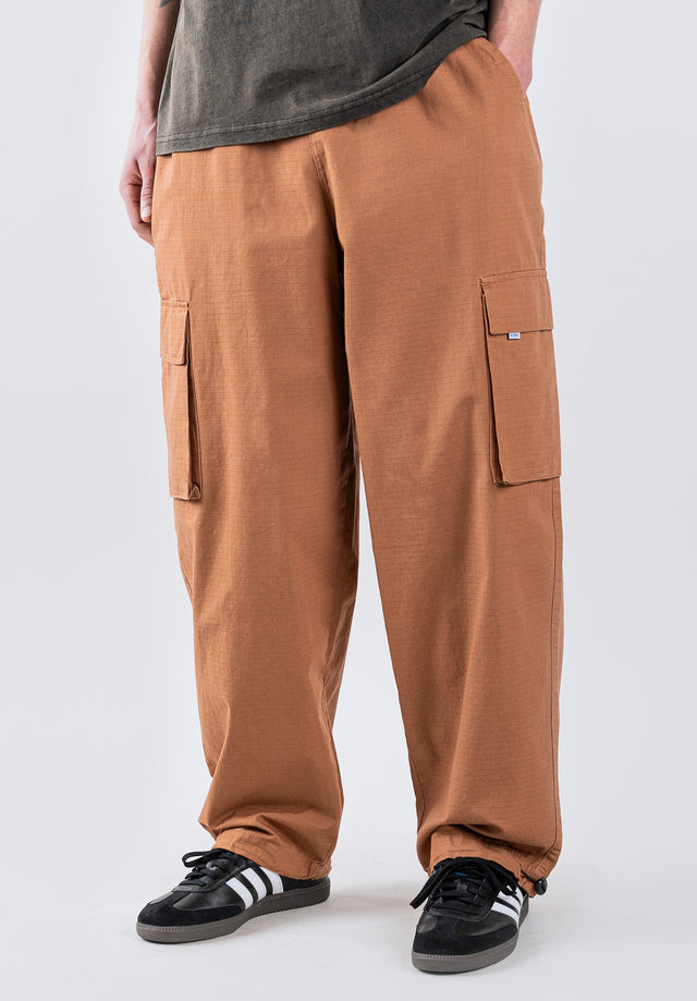titus-skate-cargo-hose-loose-fit image 2
