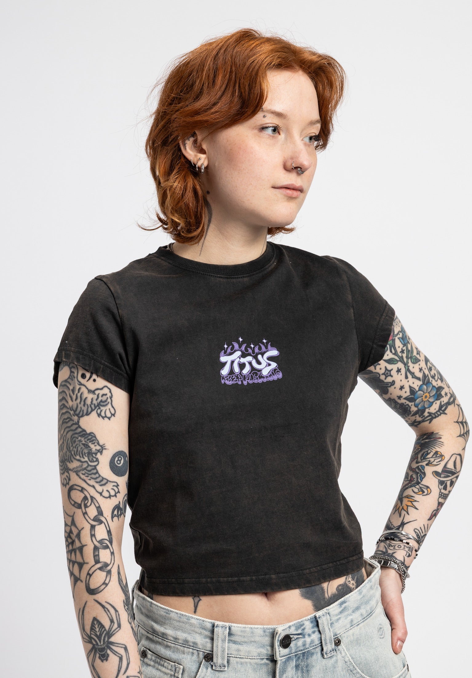 titus-flame-babytee-t-shirt-blackfaded-f-r-damen image 1
