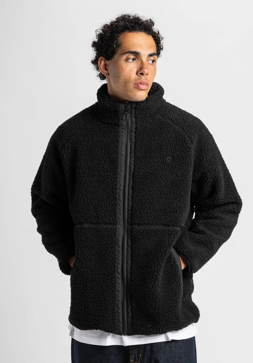 titus-ethan-winterjacke-f-r-herren-in-black image 1