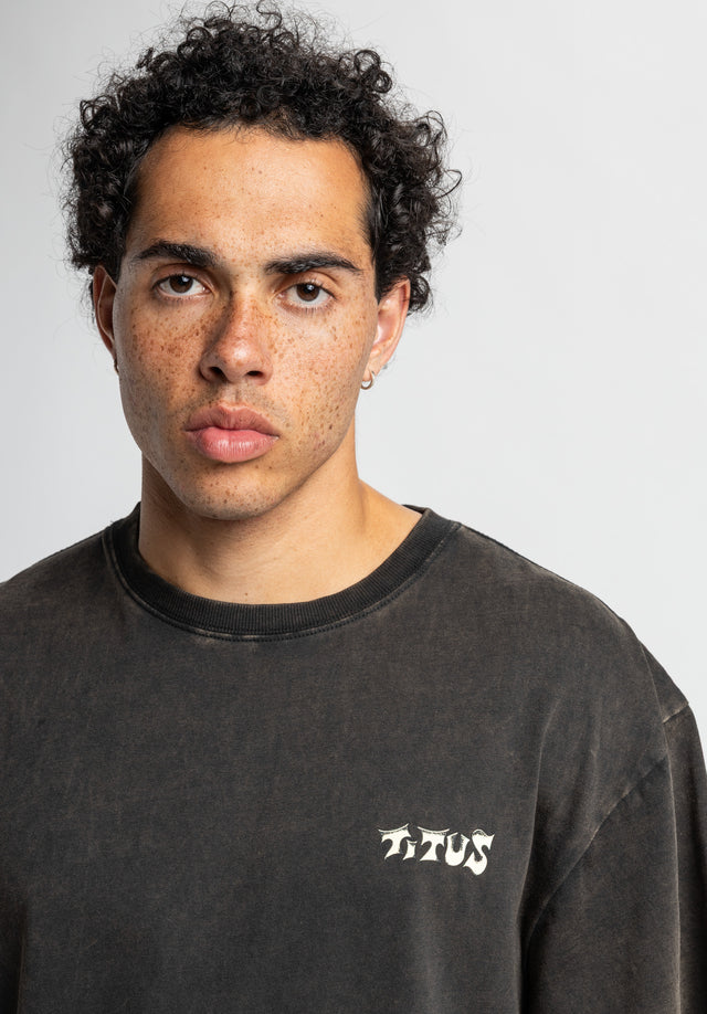 titus-isaiah-t-shirt-oversize image 3