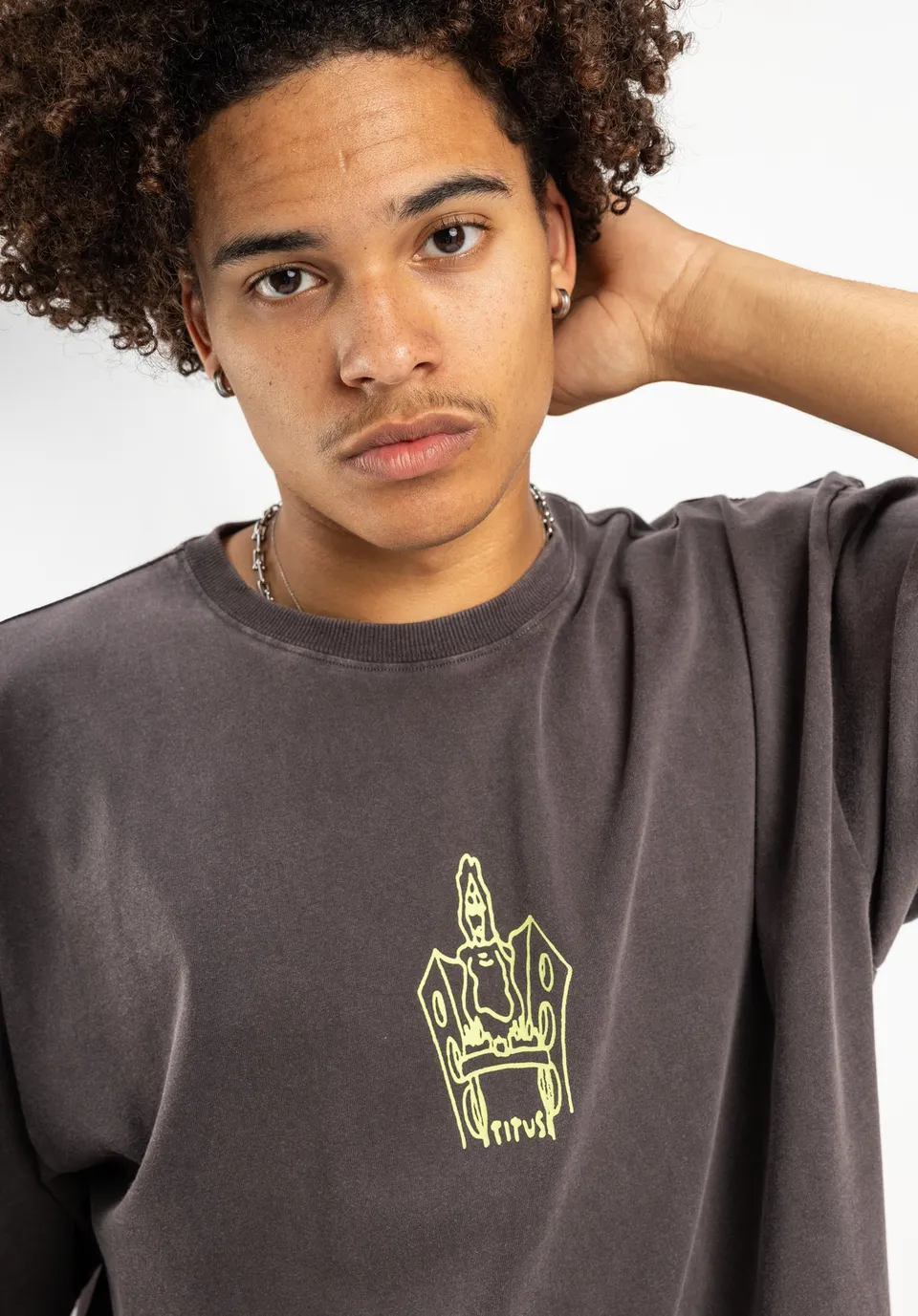 titus-dj-t-shirt-oversized-schwarz image 1