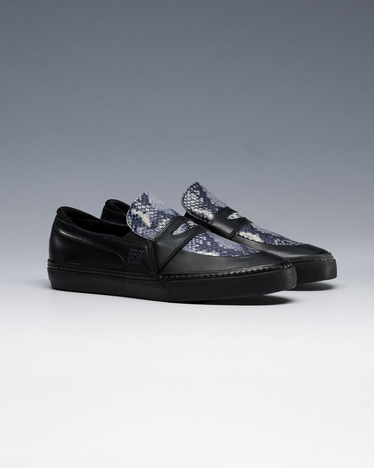 globe-liaizon-wasted-talent-black-snake-skateschuhe image 4