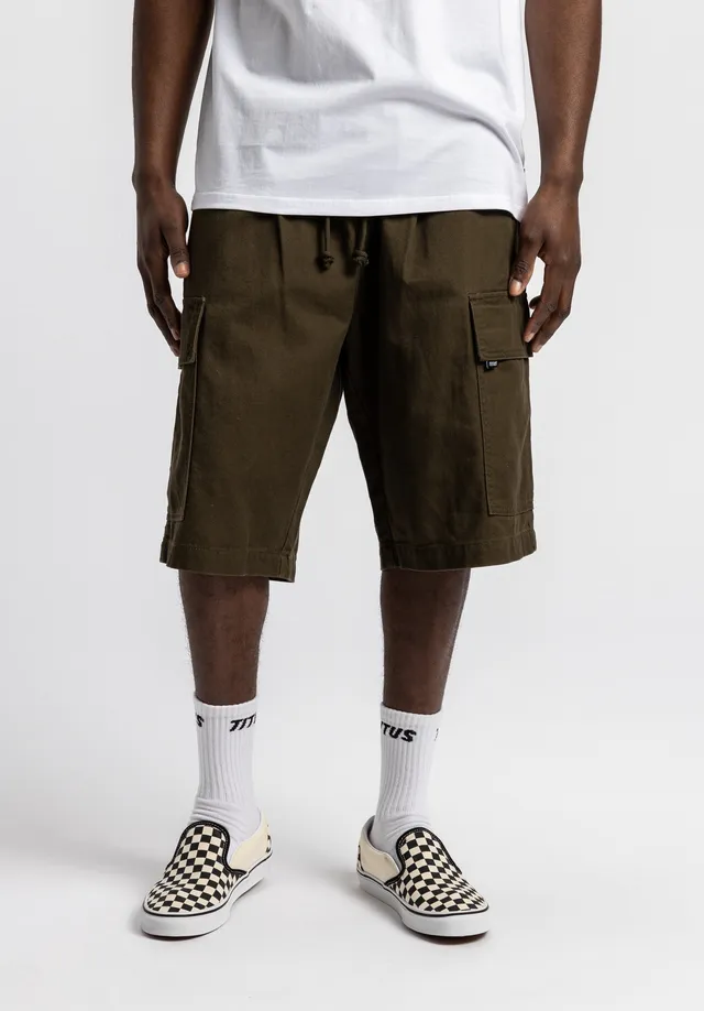 titus-oversize-cargo-shorts image 1