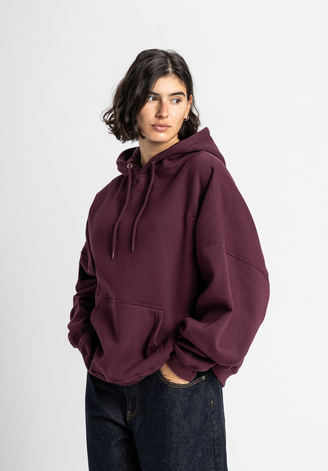 titus-aine-oversize-hoodie-2 image 2