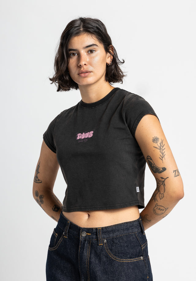 titus-falena-baby-tee-cropped-shirt-vintage-wash image 2
