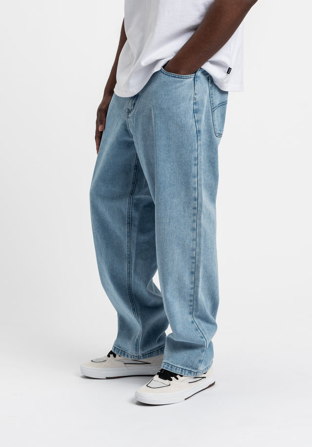 titus-boogy-loose-fit-skate-jeans-2 image 3