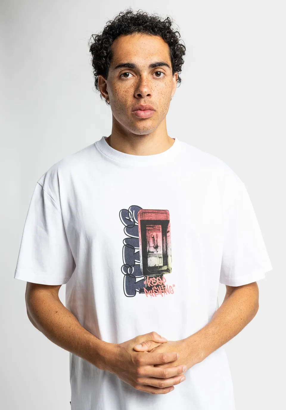 titus-phone-booth-oversize-t-shirt image 1