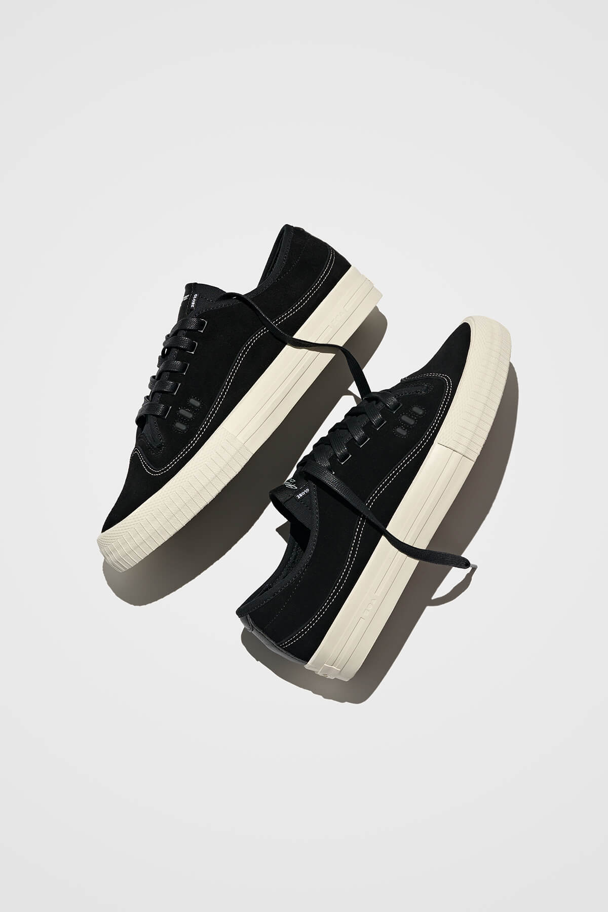 globe-gillette-black-suede-skateschuhe image 4