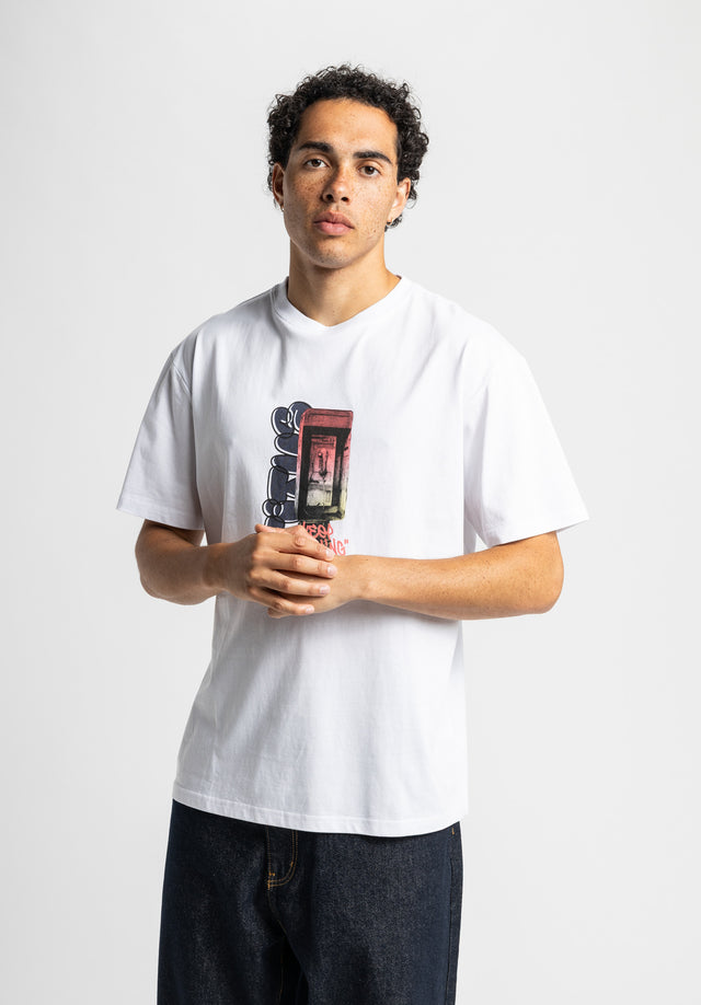 titus-phone-booth-oversize-t-shirt image 3
