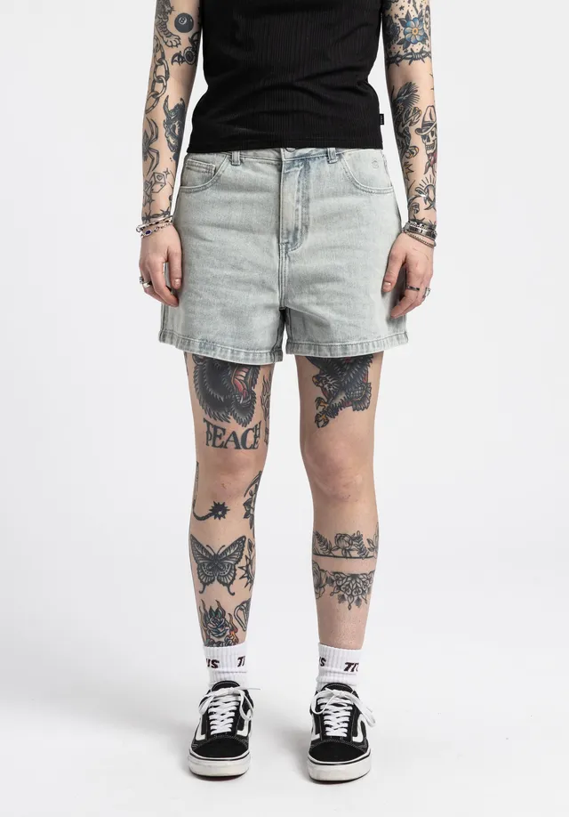 titus-meyra-jeans-shorts-damen image 1
