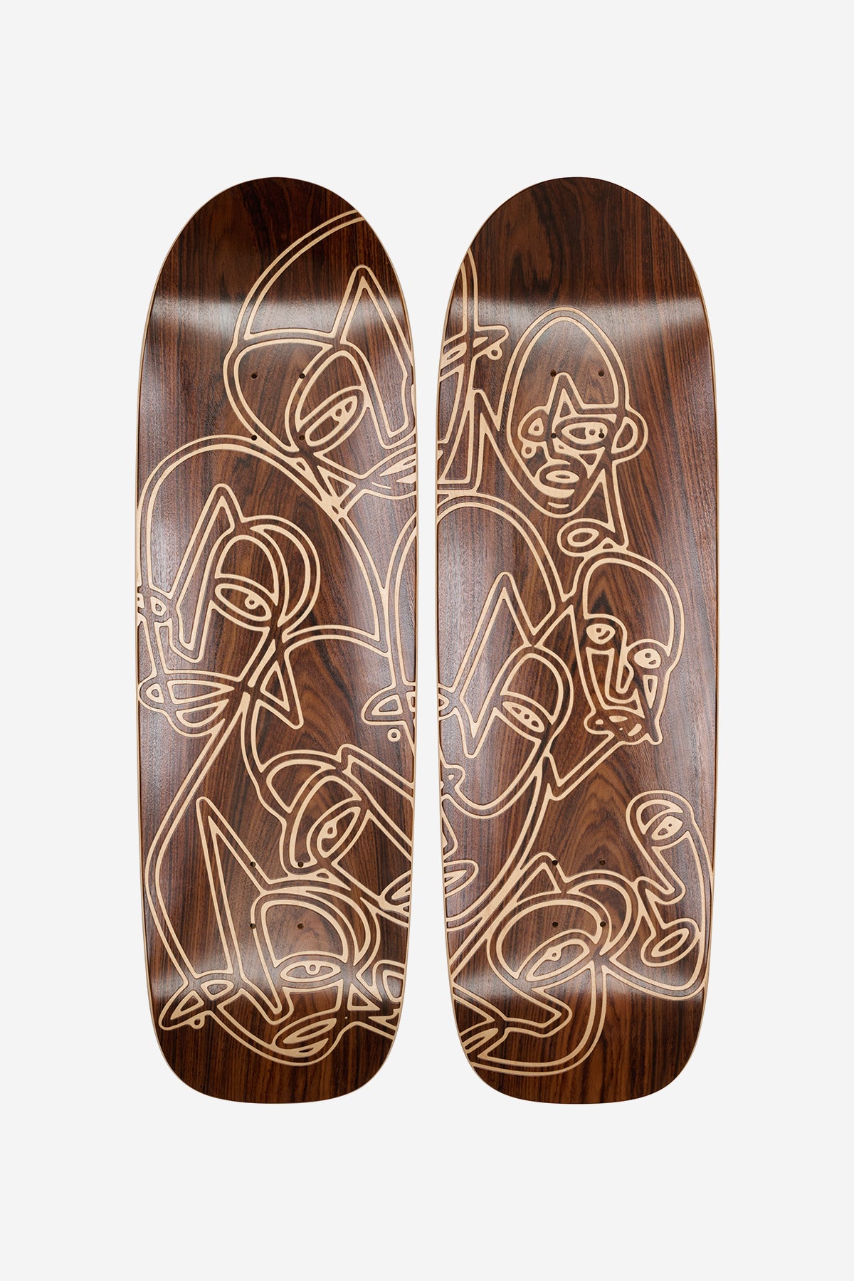 globe-sonny-mountain-9-75-faces-diptych-deck-set image 1