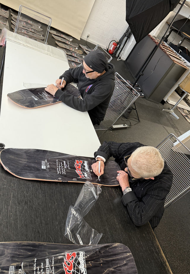 titus-hall-of-fame-limited-edition-board image 8