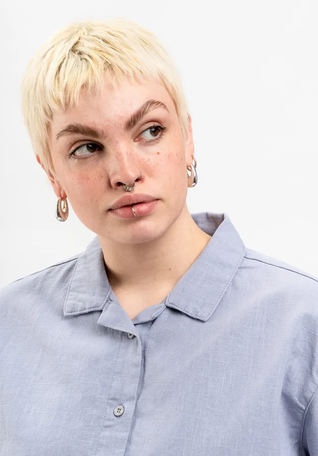 titus-ilsa-shirt image 1